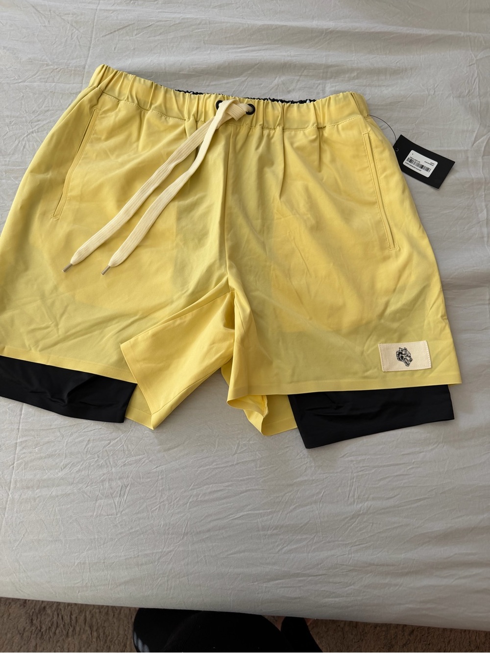 Darc sports shorts brand new